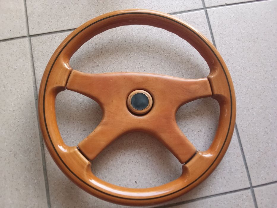 Volante madeira sportline