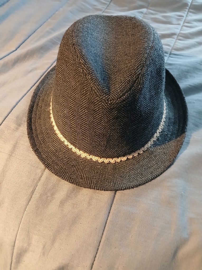 Chapéu cor zinza