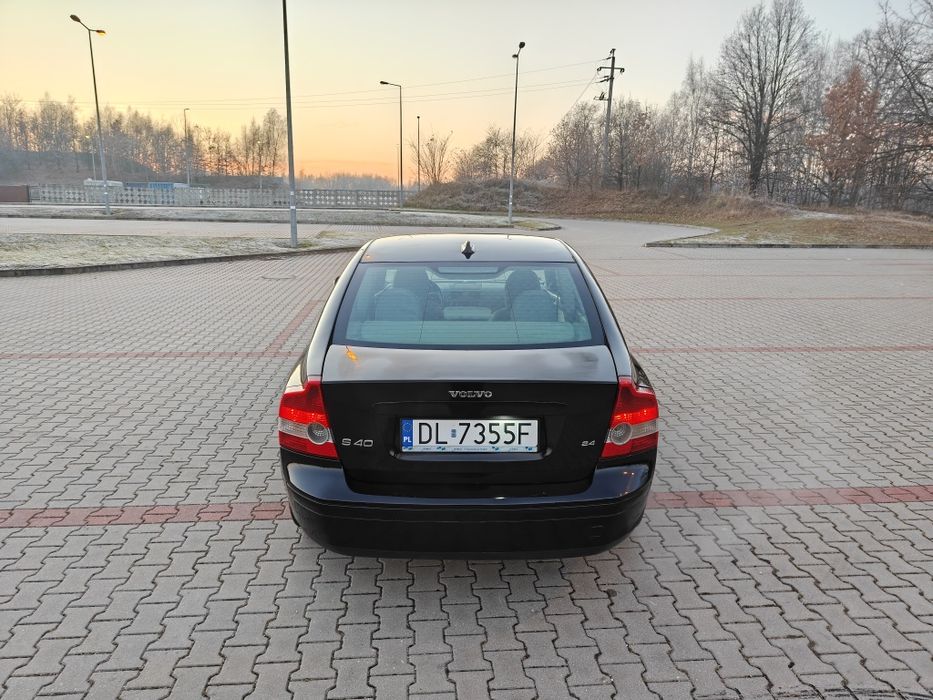 Volvo S40 II 2.4i 170KM LPG