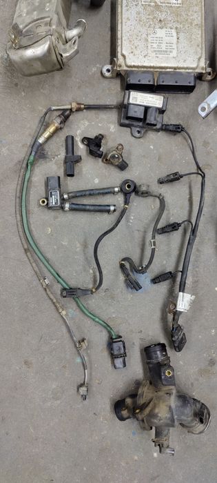 Mercedes sprinter 906,Vito.OM651 2.2.навісне двигуна