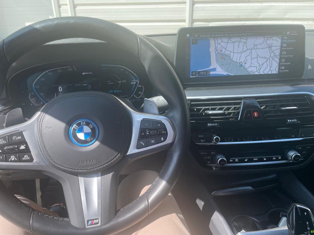 BMW 530E X Drive