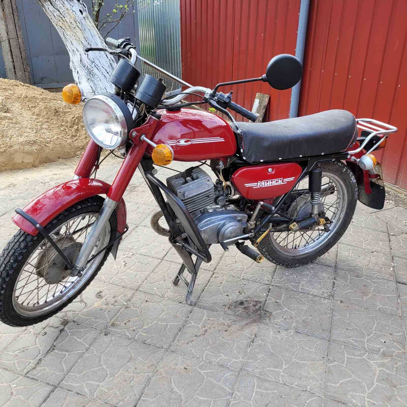 Продам  мотоцикл Минск
