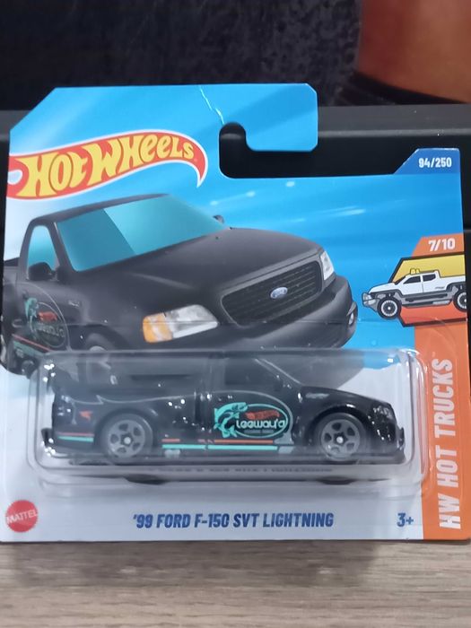 Hot Wheels 2025 novos em  cartela