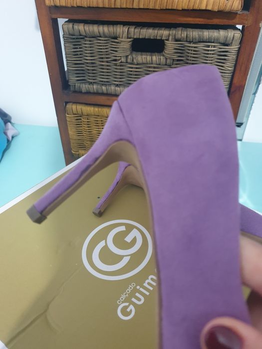 Sapatos novos tamanho 38