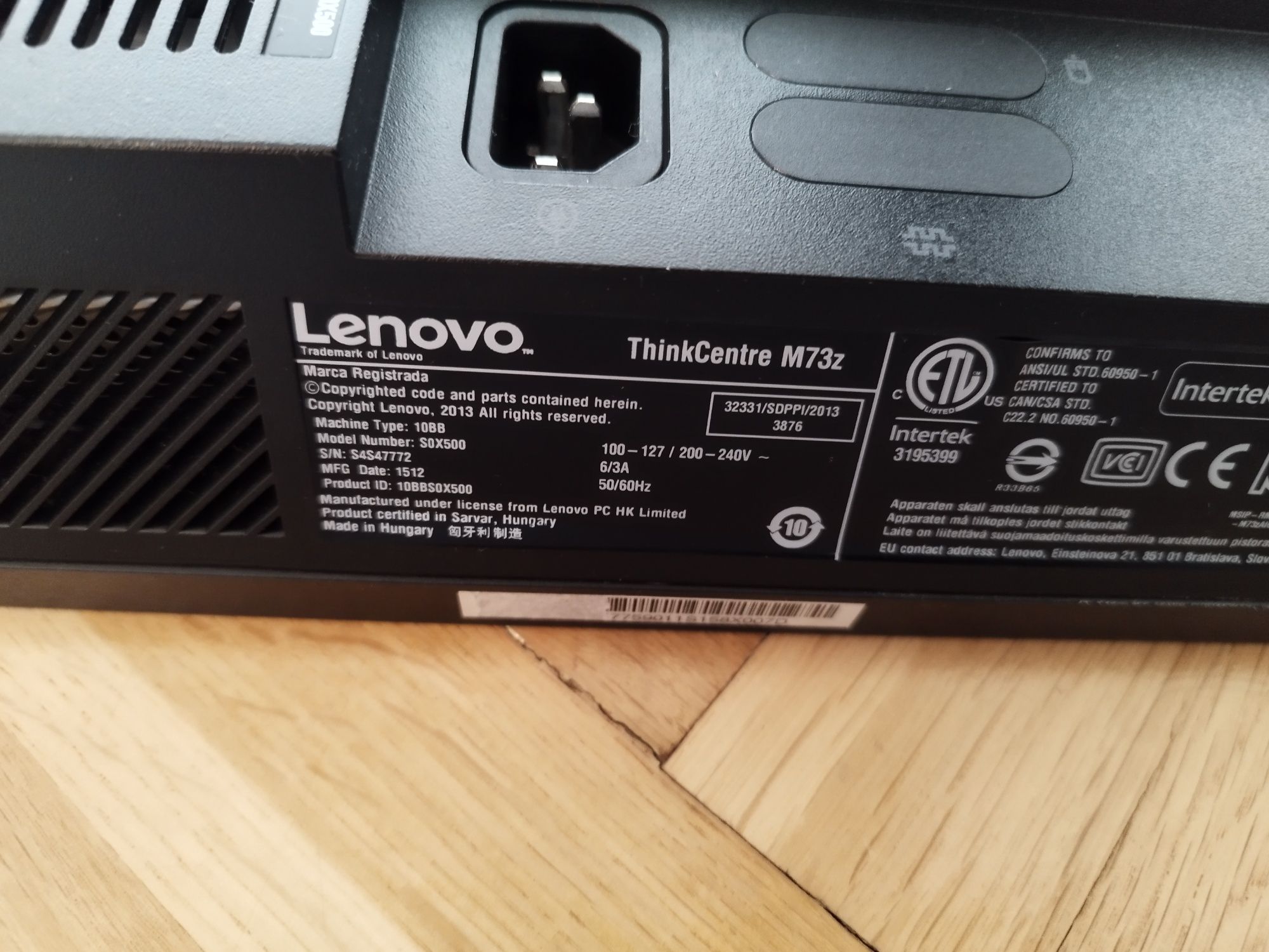 Komputer AiO All in one Lenovo M73z