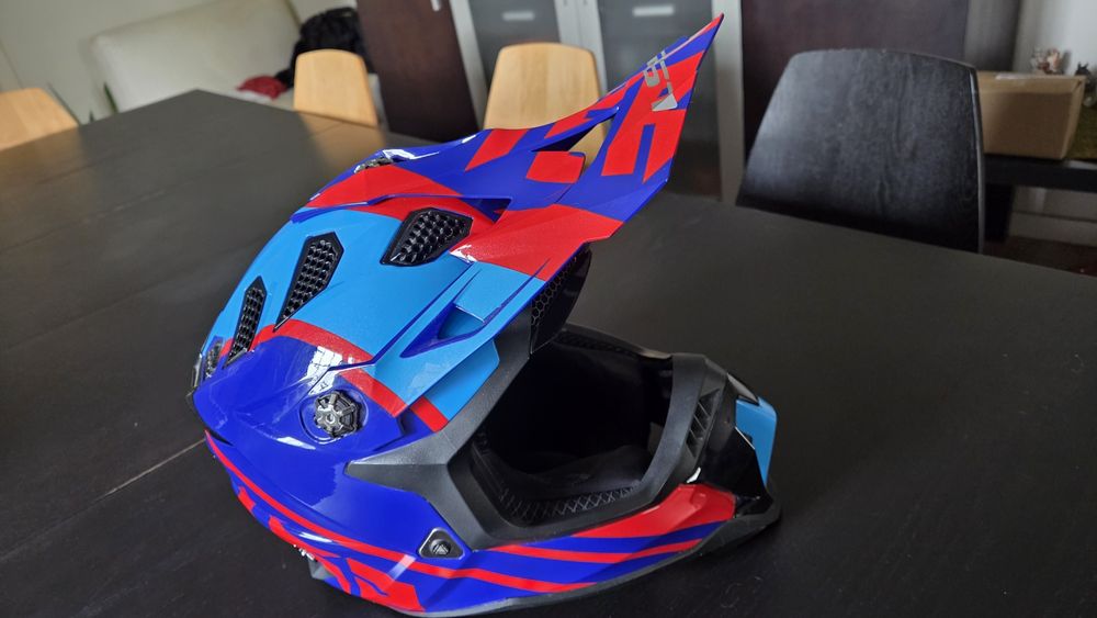 Capacete LS2 Subverter Evo