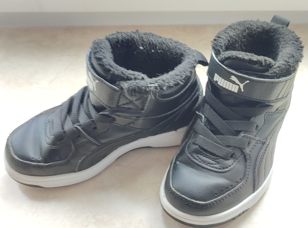 Дитяче взуття кеди PUMA REBOUND JOY FUR KIDS TRAINERS зручне та надійн