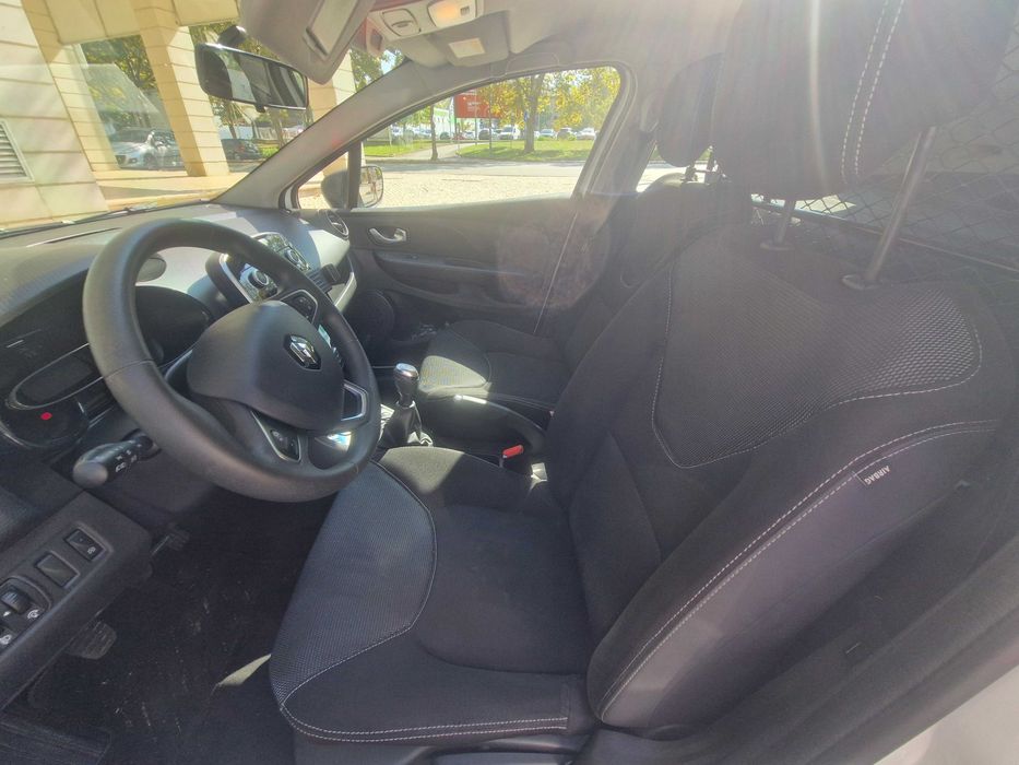 Renault Clio Van 1.5 dCi (2 lugares)