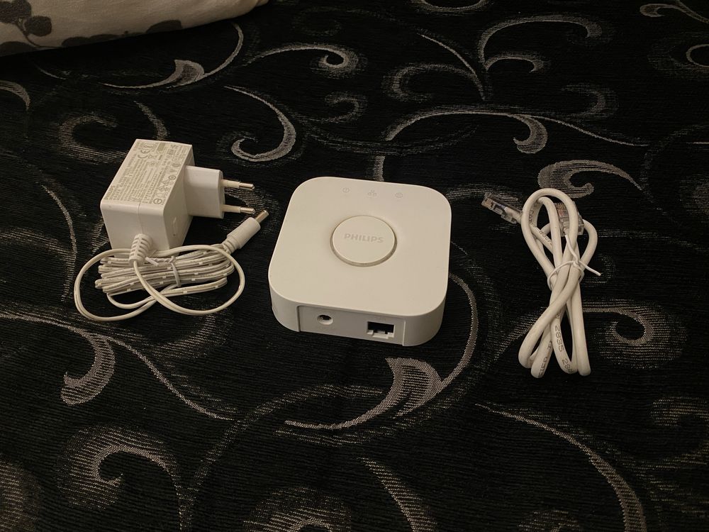 Philips Hue Bridge