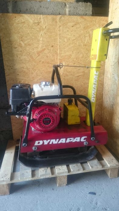 Serwis, naprawa i wypożyczalnia zagęszczarek