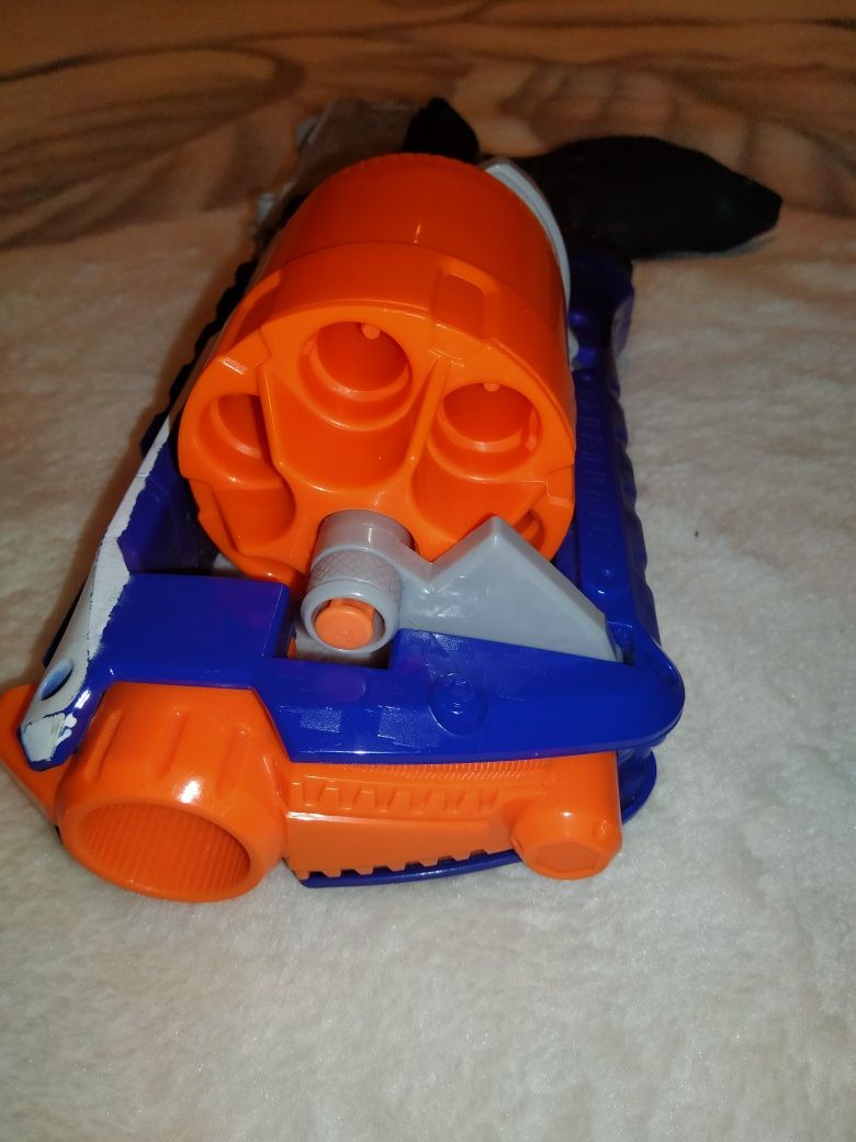 Nerf Elite Strongarm