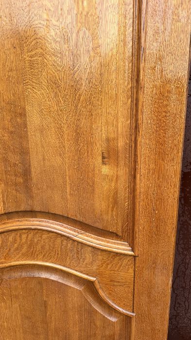 Вхідні дубові двері