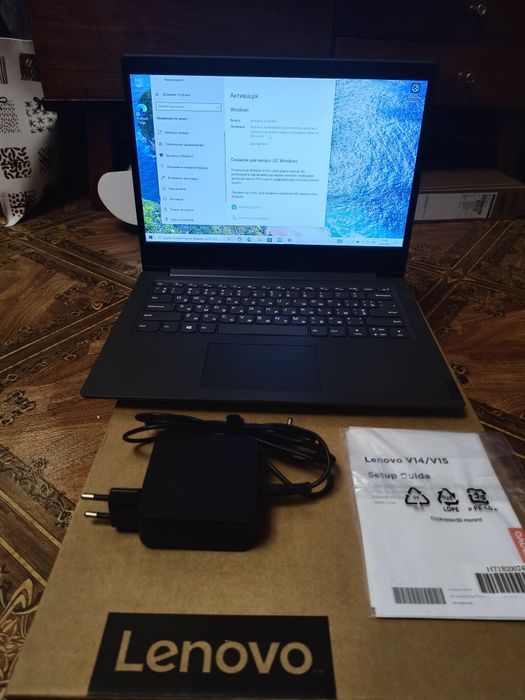 Продам ноутбук lenovo v14 ada на 1Tb