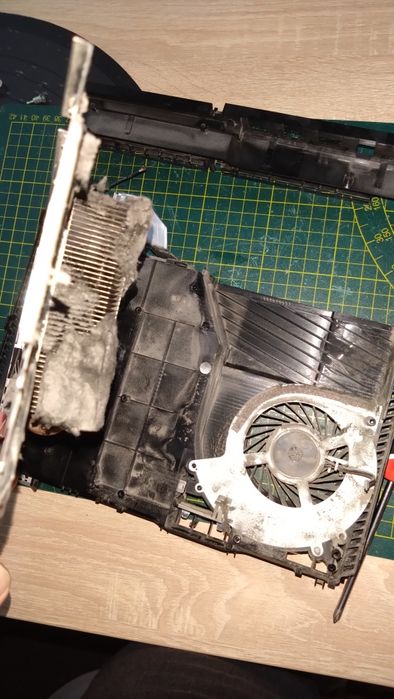 Serwis komputerów, laptopów, konsol i padów  wieloletnie doświadczenie
