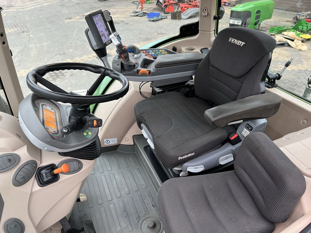 Fendt Vario 718 TMS profi Com 3