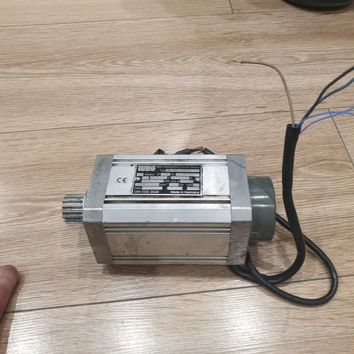 Silnik elektryczny