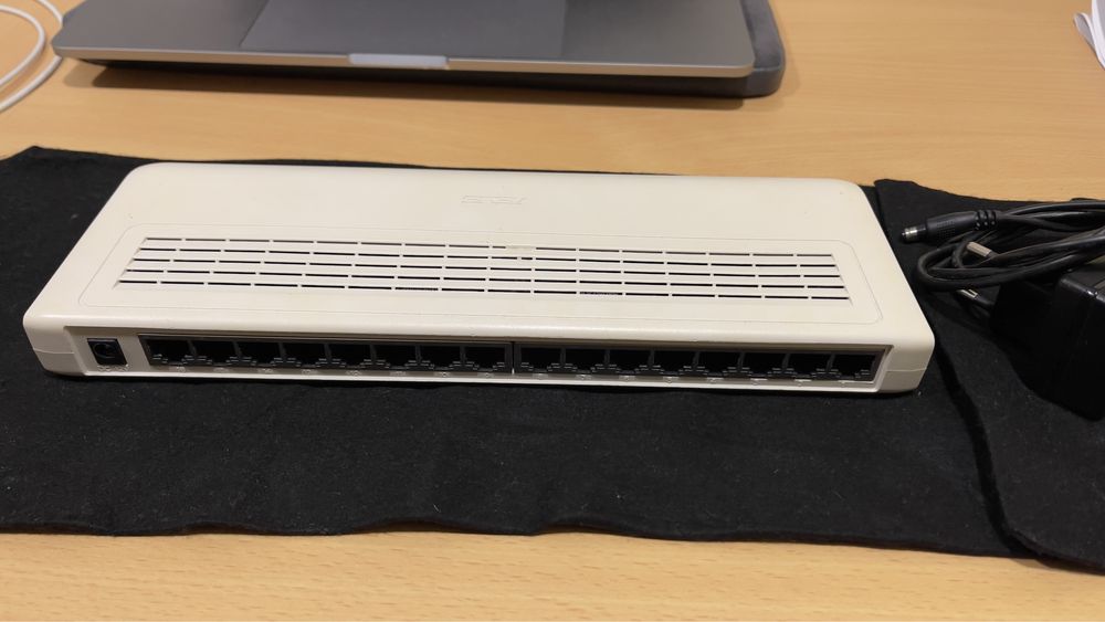 Switch de rede ASUS FX-D1161