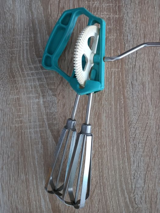 Pamiątki PRL  mikser Ręczny