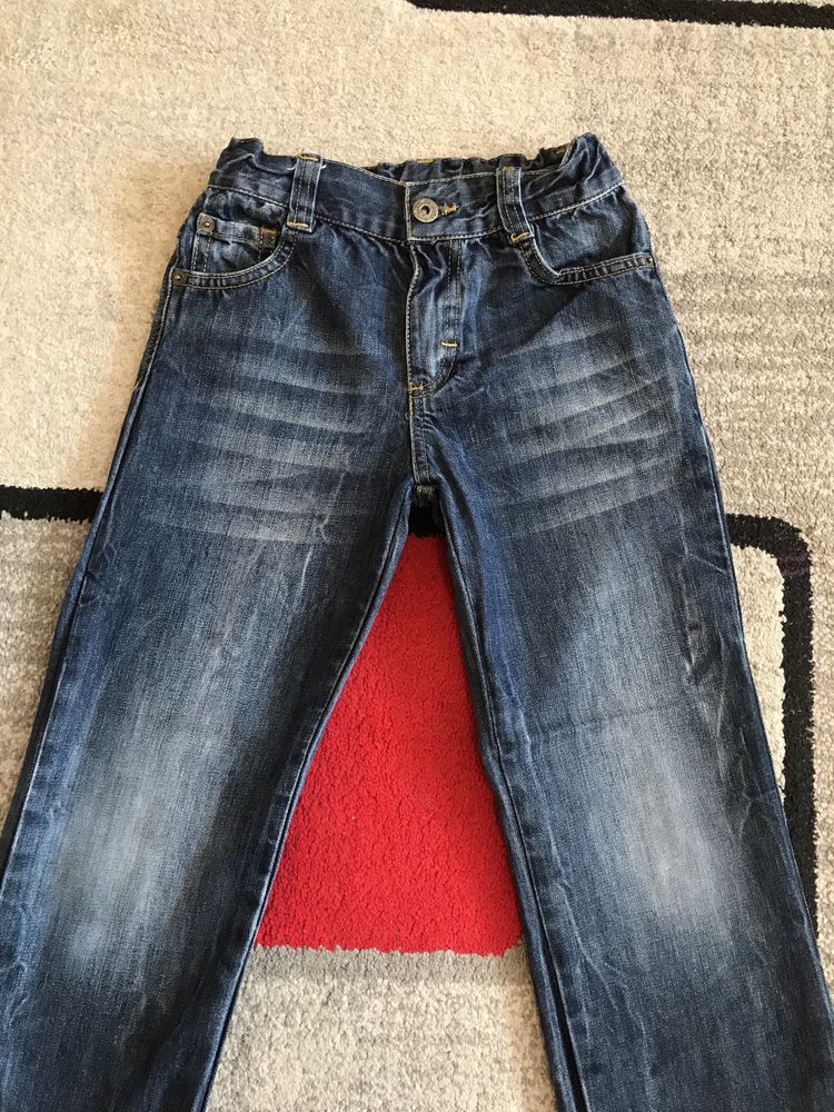 Spodnie jeansowe r.122 dla chlopca f. Wenice