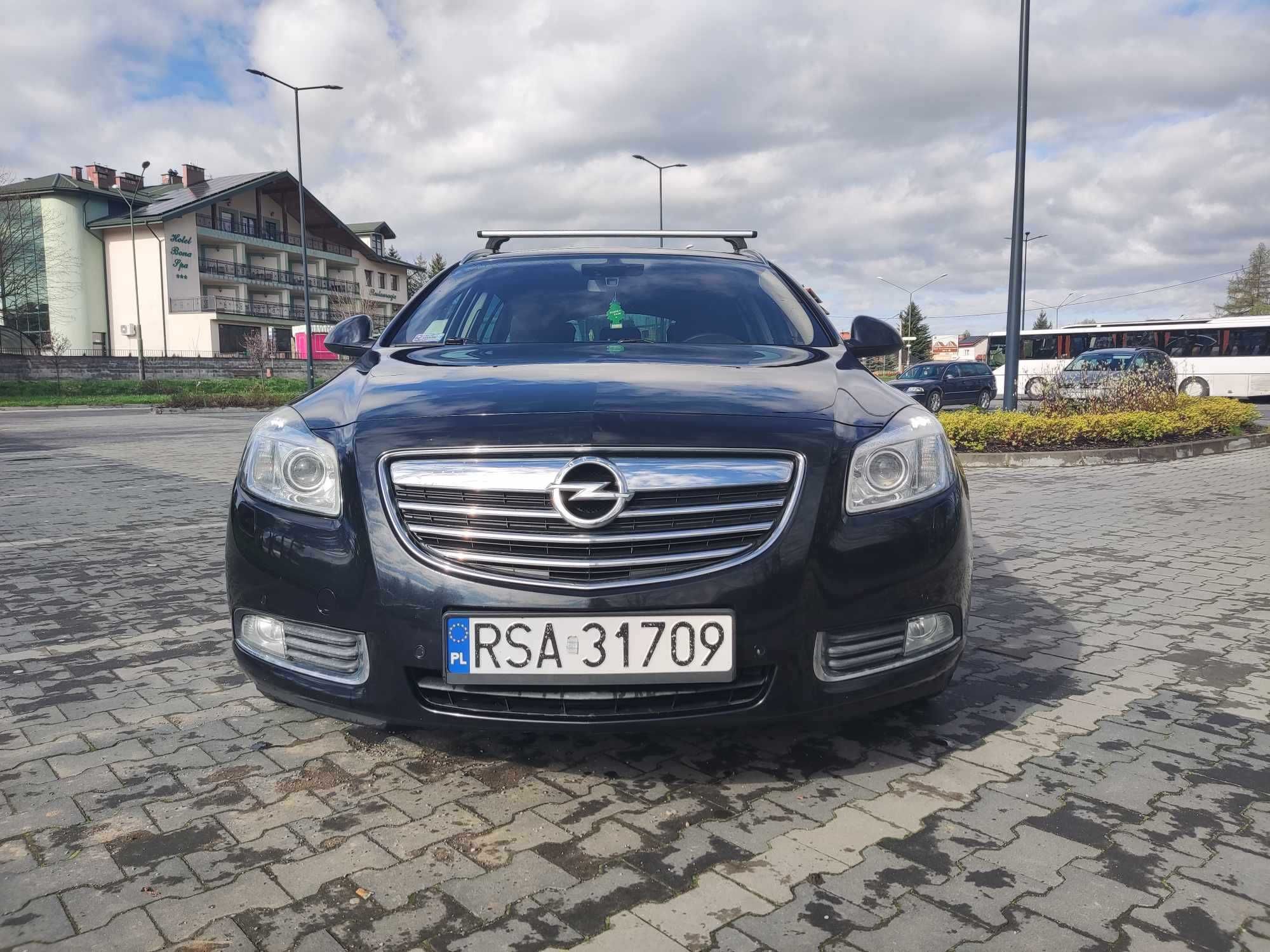 Opel Insignia 2.0 CDTI 131 KM Sports Tourer Cosmo Elite