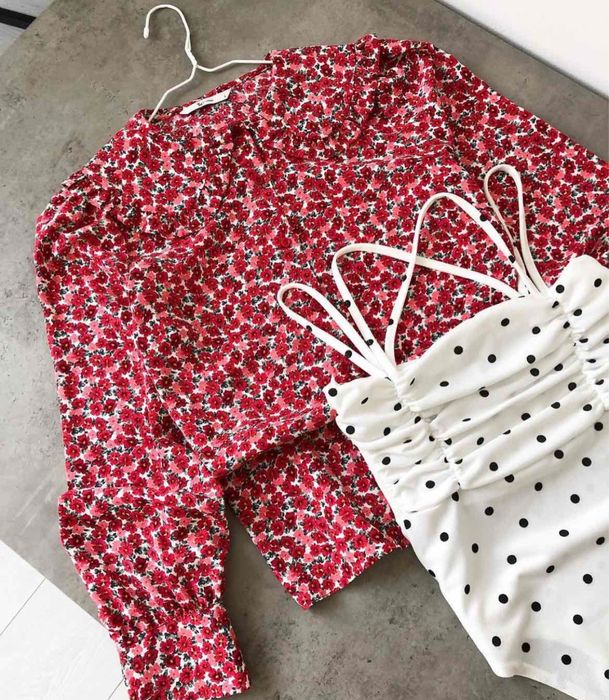 Блузка сорочка в квітковий принт з комірцем