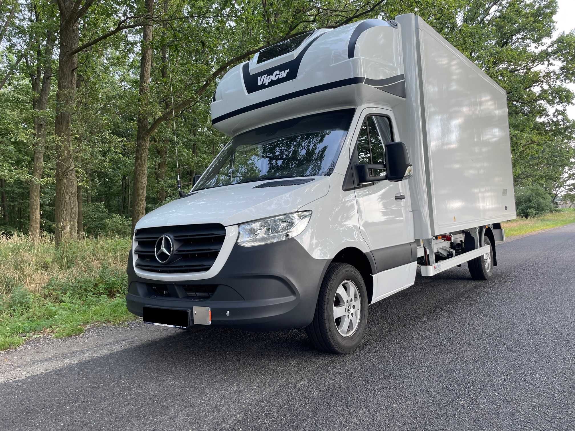 Wynajem Busów 9 osób / Wypożyczalnia Auto Dostawczych Typu Chłodnia