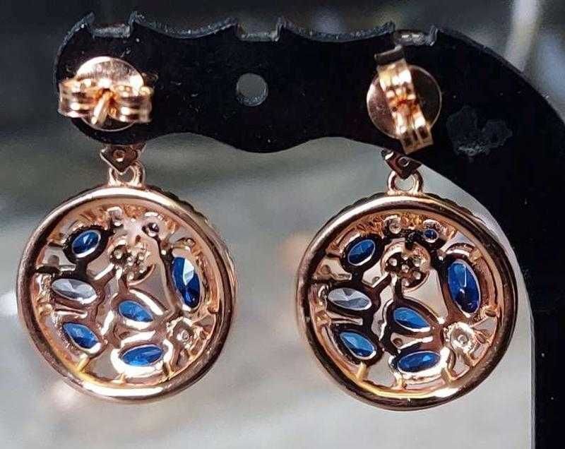 Серебряные серьги с камнями