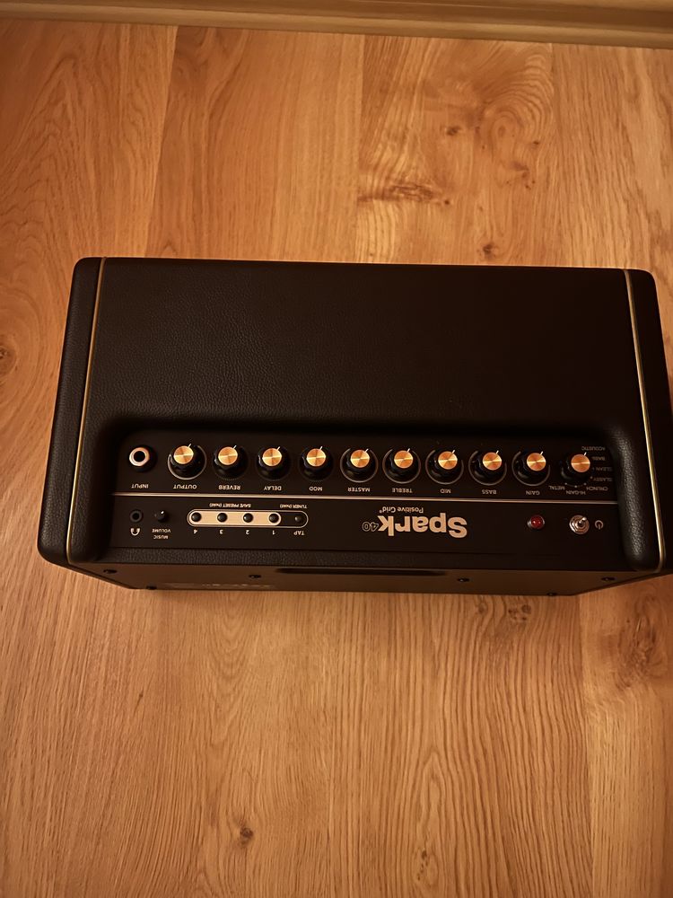 Wzmacniacz Gitarowy Positive Grid Spark Pearl 40 (czarny)