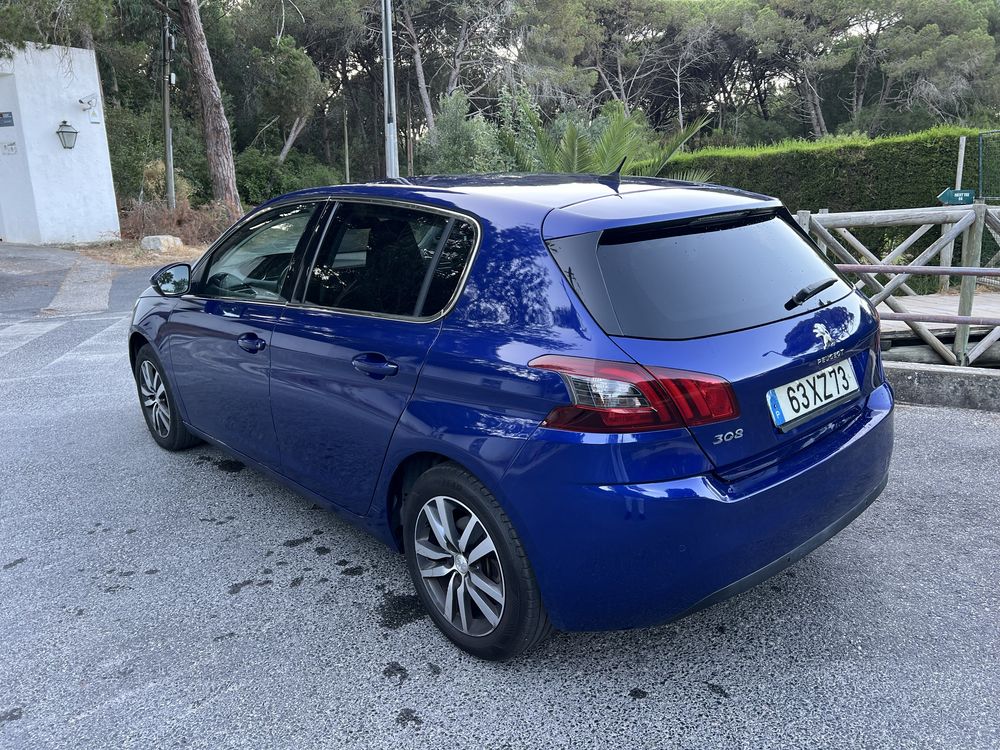 Peugeot 308 1.5 HDI 130 cv Active Caixa Automática