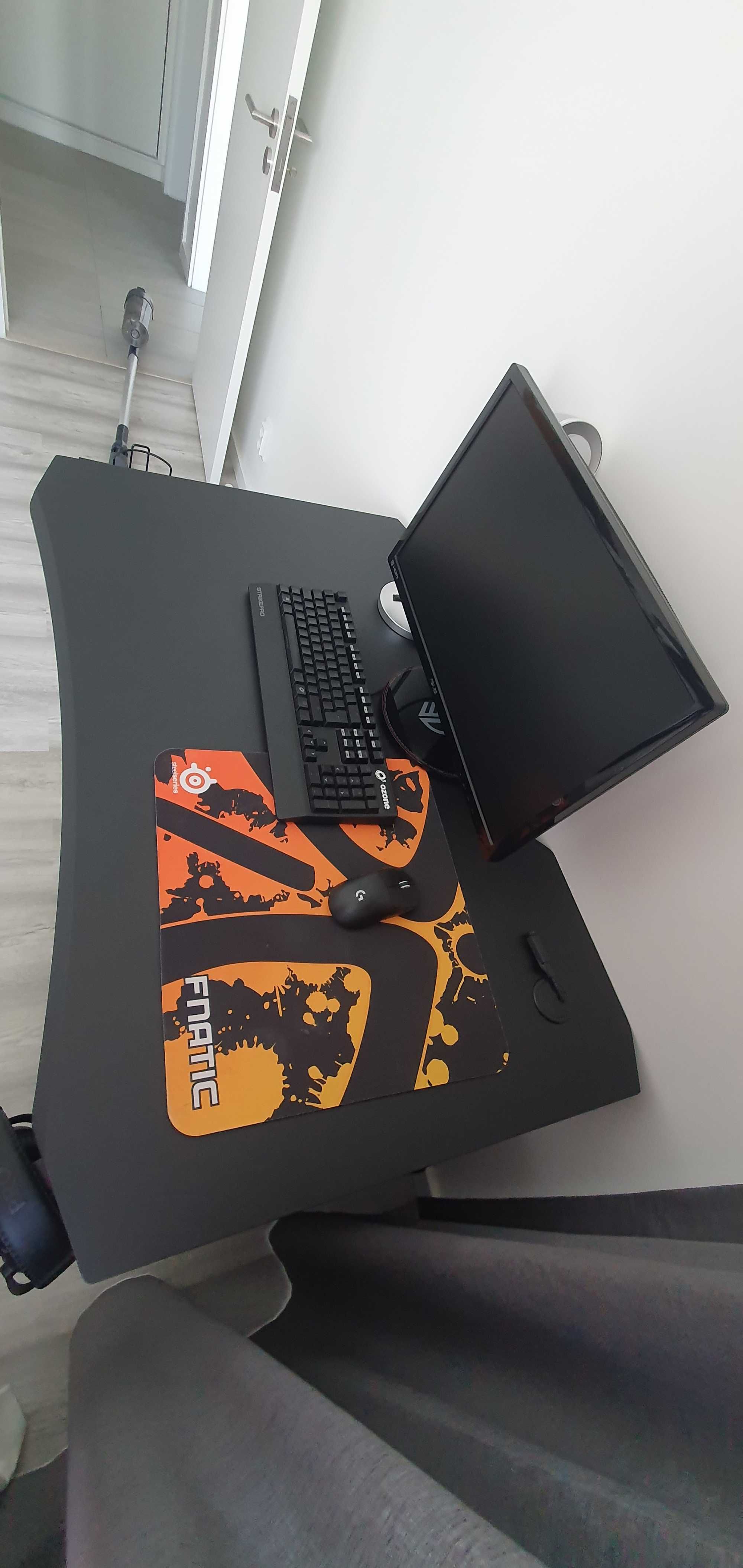 Mesa Gaming Trust DOMINUS GXT711X