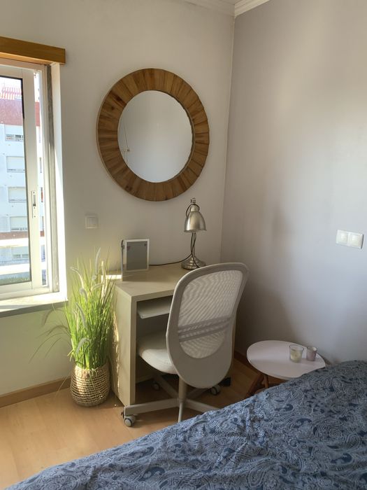 Quarto para 1 pessoa - a 10 min. Estacao Carvavelos 450€ c/despesas