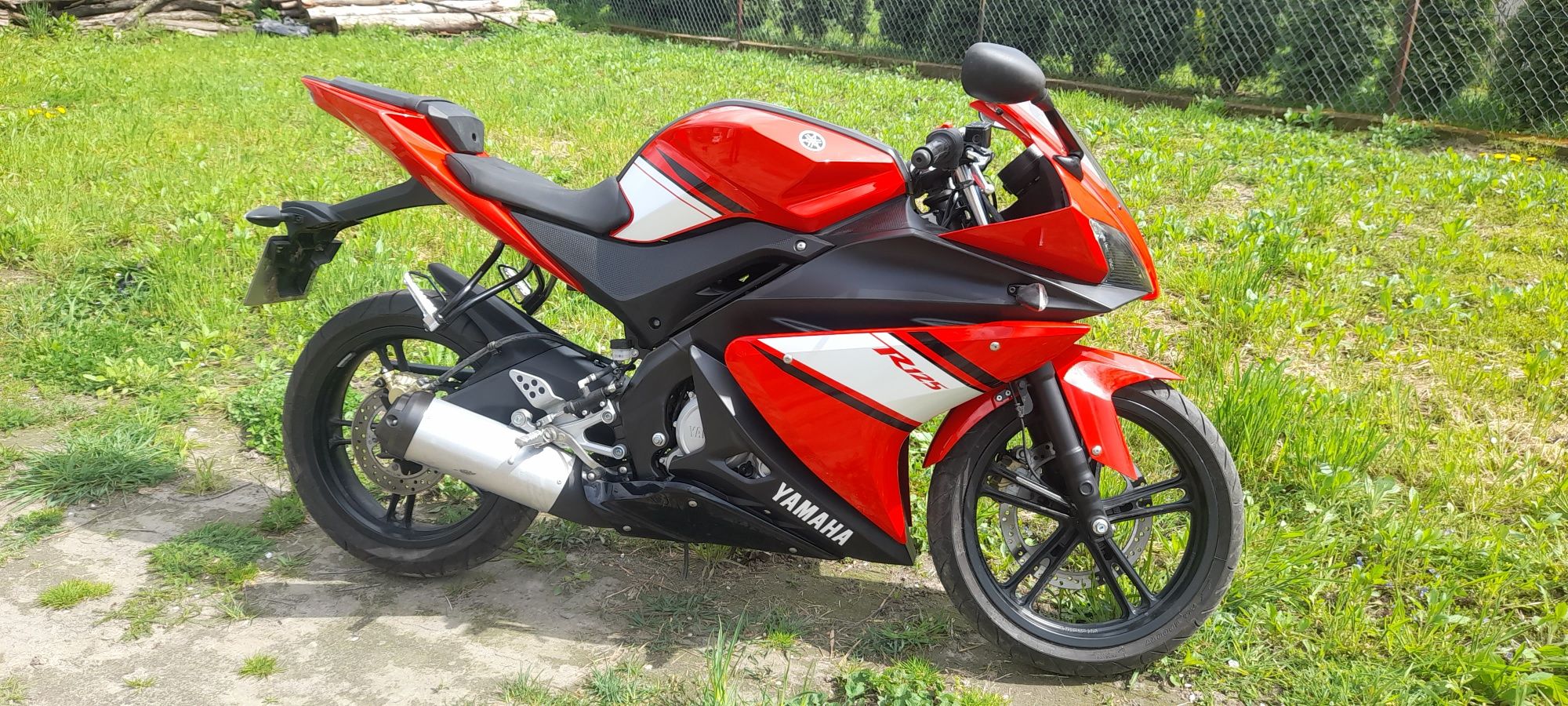 Sprzedam Yamaha YZF 125 R