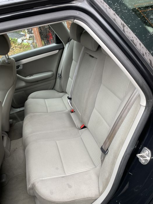 Audi A4 B7 2.0 TDI*Automat*Szyberdach*Hak*Alufelgi*Tempomat*Zamiana