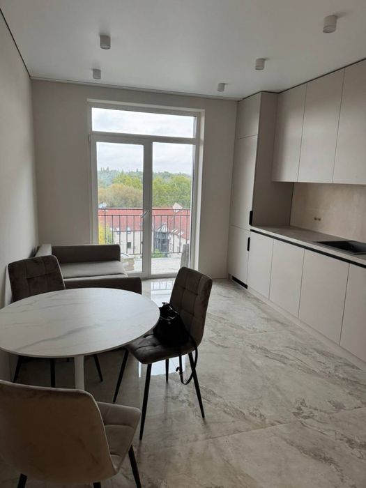 Продаж 1,5-кімнатної квартири з виглядом на парк Боздош