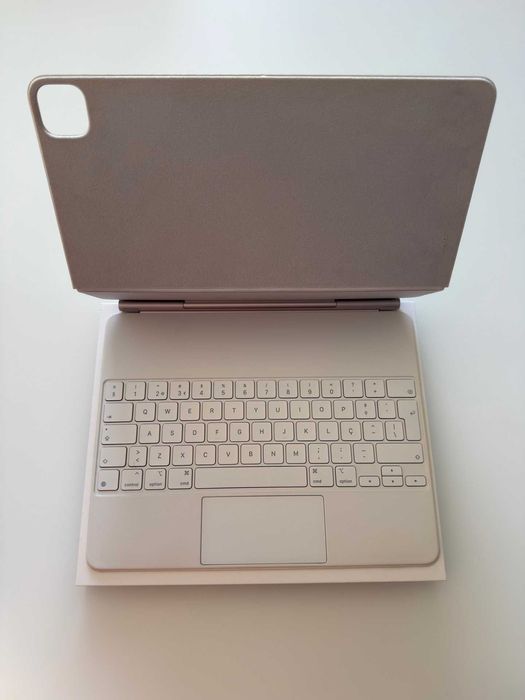 Magic Keyboard iPad Pro 12.9 Apple