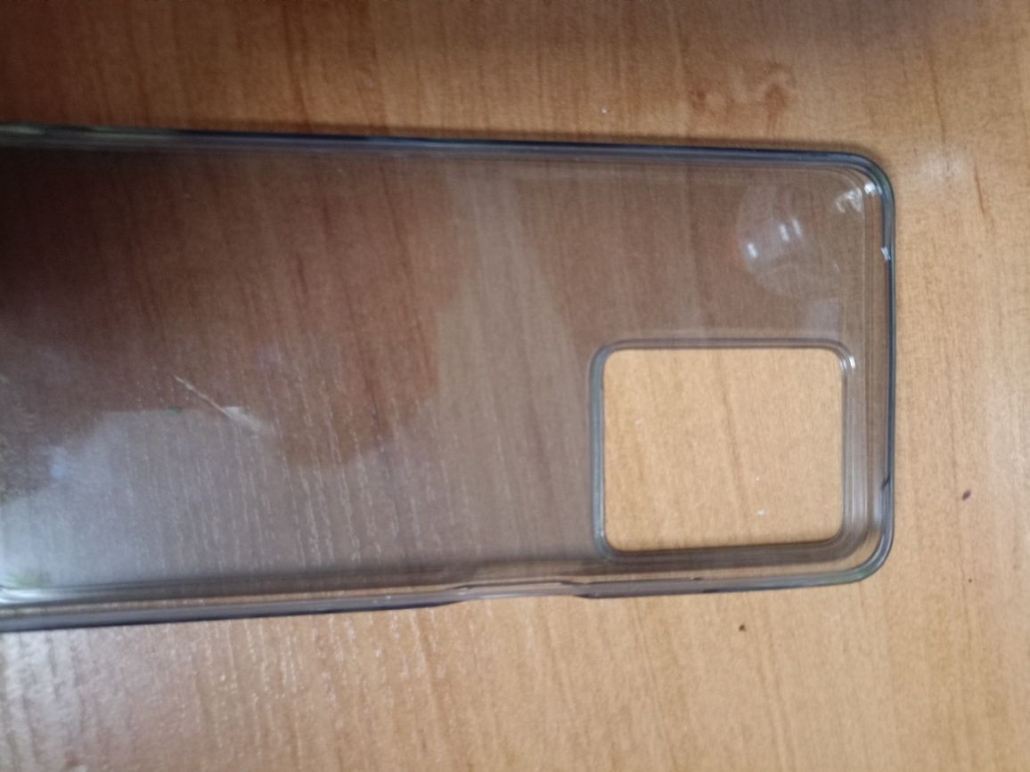 Продаю оригінальний чохол до realma C55