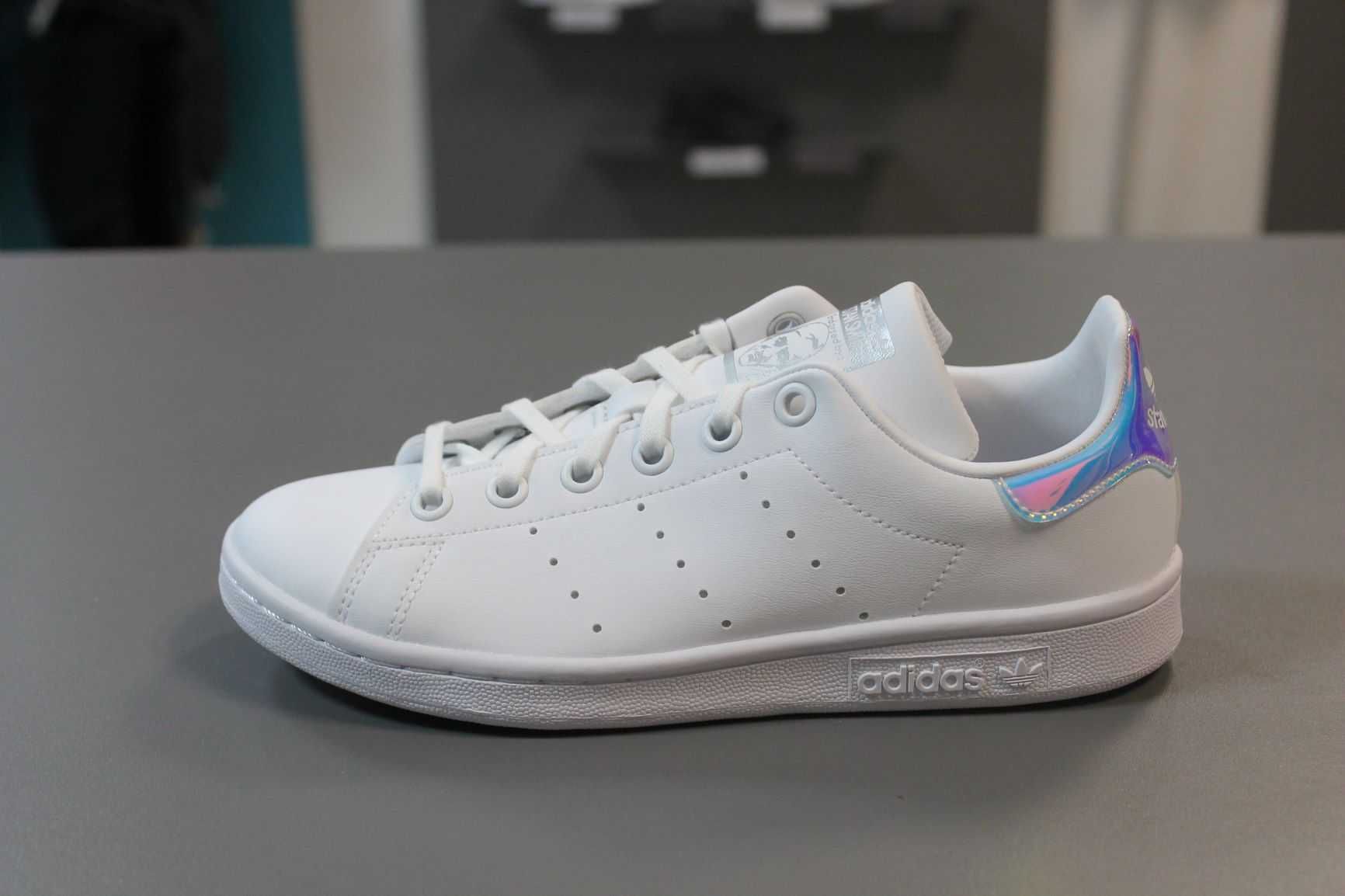 Buty damskie Adidas Stan Smith J FX7521