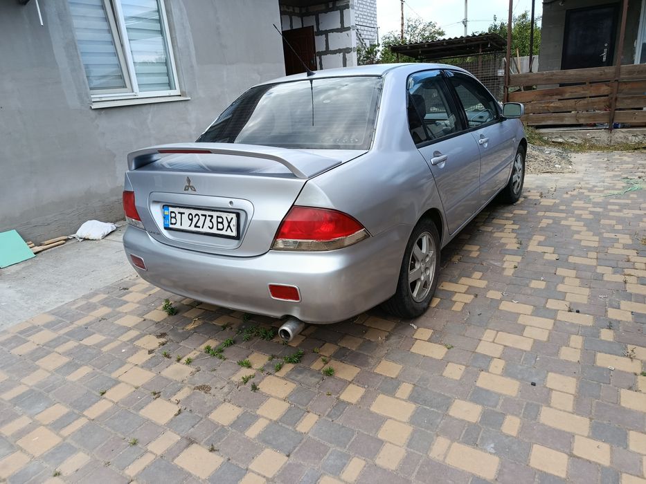 Митсубиси ланцер 9