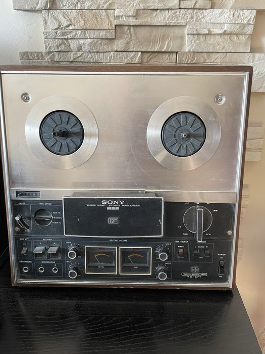 Magnetofon Sony TC 377
