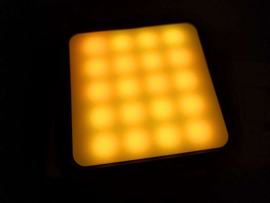 LED RGB накамерный светильник Desiontal W70 (аккумуляторный)