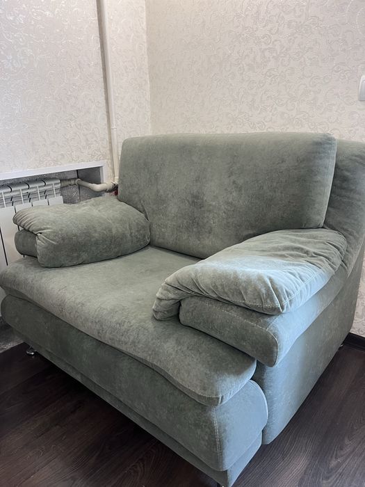 Крісло для гостиної