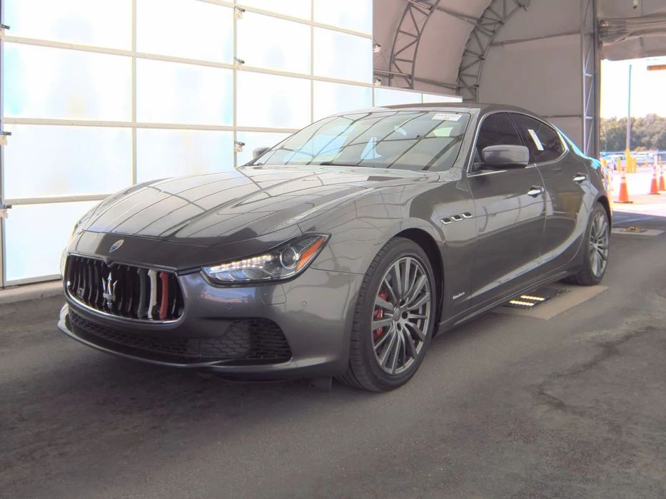 Maserati Ghibli Maserati Ghibli S Q4 2017