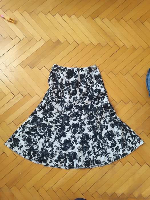 Spódnica midi biało czarna