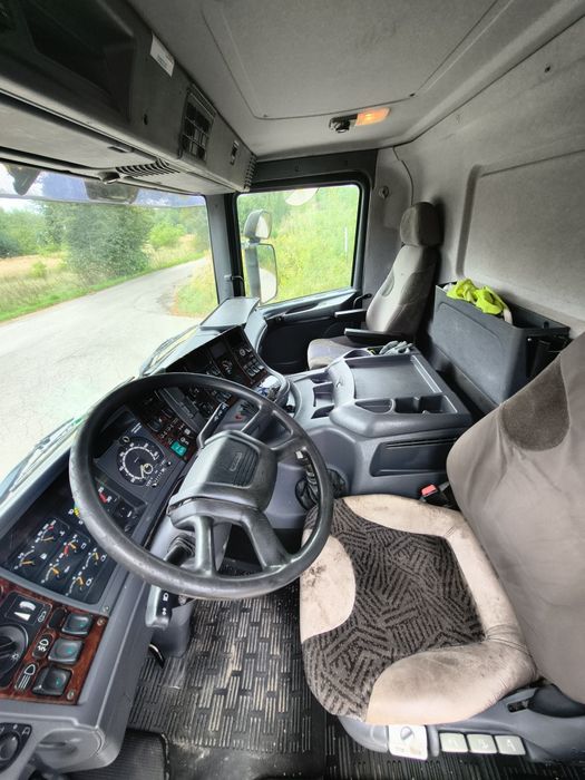 Scania niski przebieg laweta pomoc drogowa 6x2 auto laweta 9m bdb stan