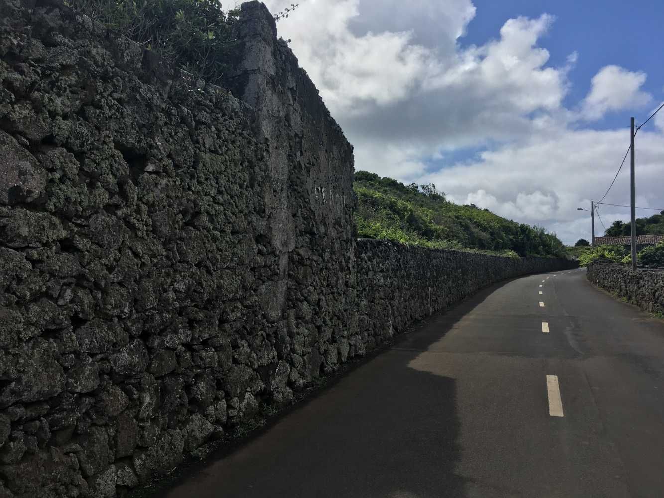 Quinta da Varanda: Propriedade Versátil na Ilha Graciosa, Açores