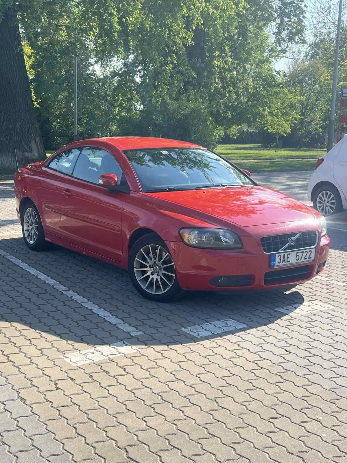 Volvo C70 Вольво