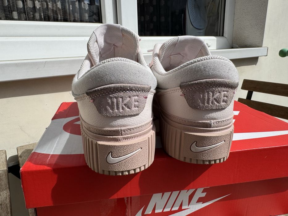 Оригінал! Кросівки Nike COURT LEGACY LIFT DM7590-600 р.42 (41) рожеві