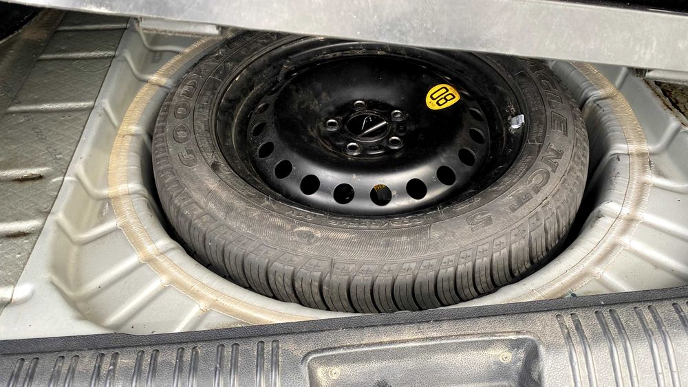 Ford Mondeo 2004 III покоління (FL) • 2.0TDCi MT (130 к.с.) • Base