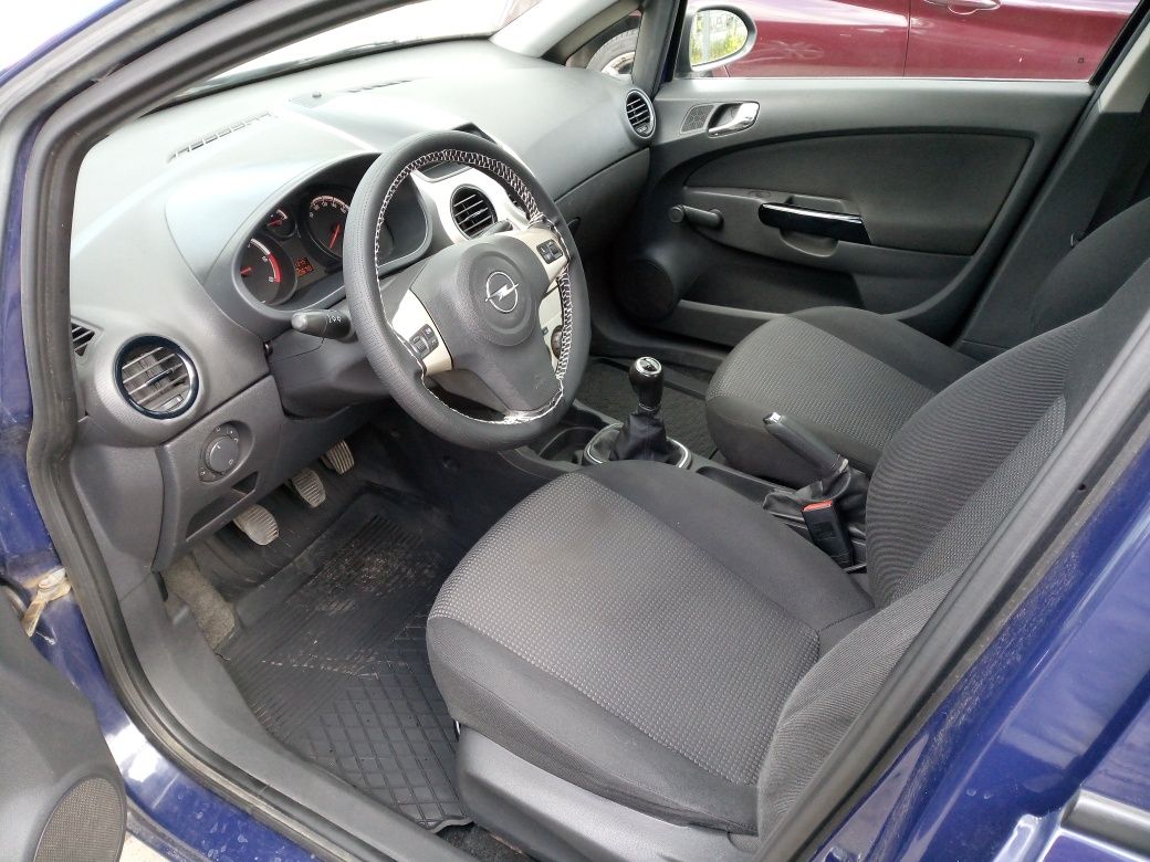 Opel Corsa D 2009r 1.3 CDTI 5D (wspomaganie, klima, centralny zamek)