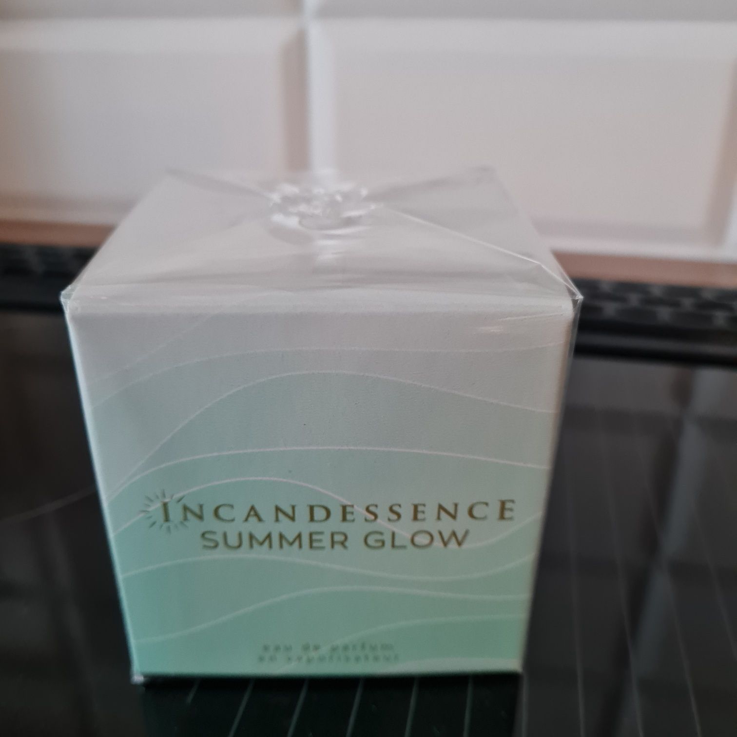 Avon Incandessence Summer Glow 50 ml nowe perfumy na prezent
